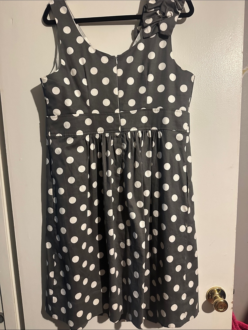 Signature by Robbie Bee Gray and White Polka Dot Sleeveless Dress - Picture 3 of 3